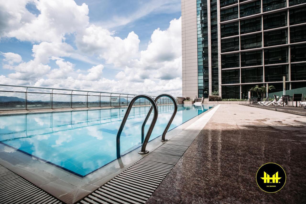 Luco Apartments @ Imperial Suites Kuching Exteriör bild